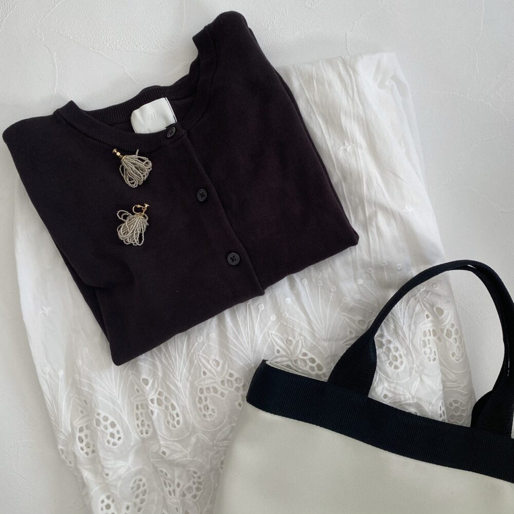H&M ファインニットカーディガン　コーデ