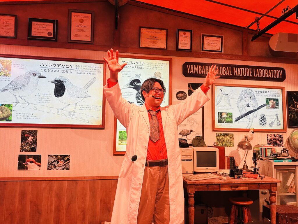 ジャングリア、YAMBARU FRIENDS
やんばるフレンズのスタッフ