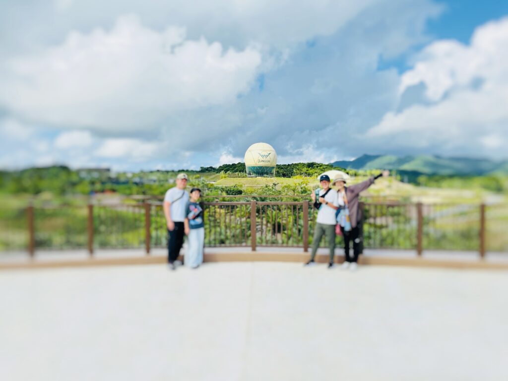 ジャングリア沖縄を訪れた家族