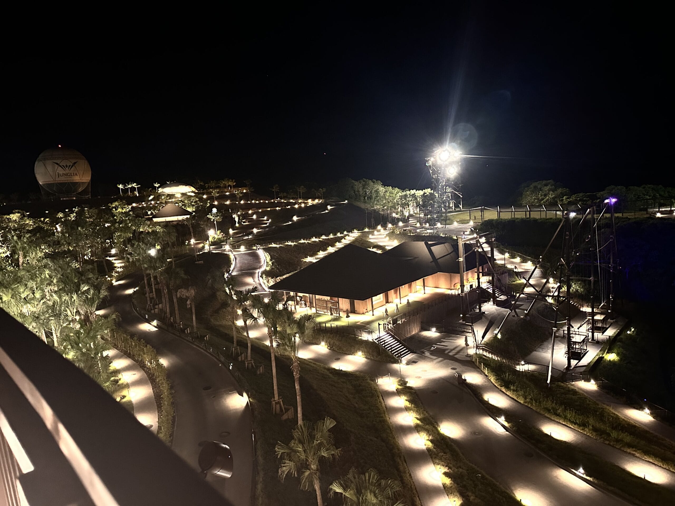 ジャングリアの夜景