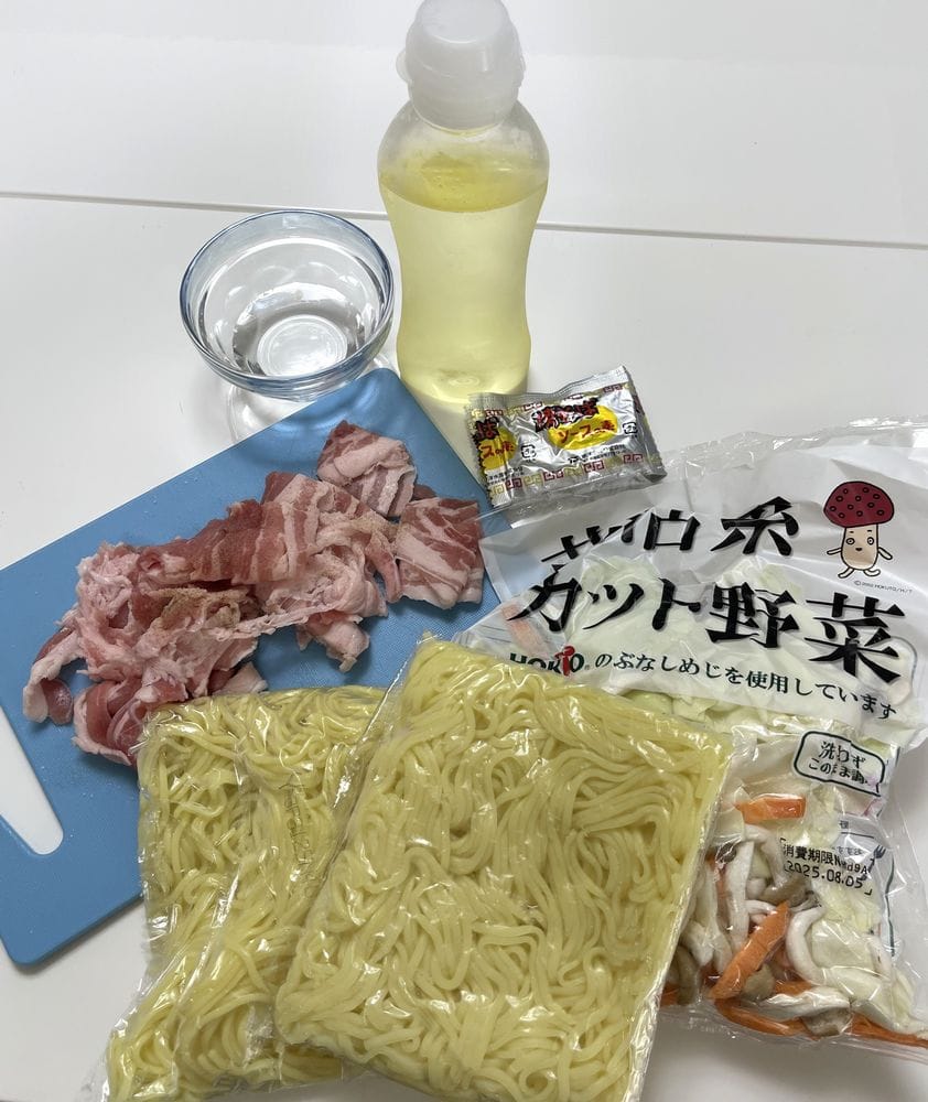 ティファール「ラクラ・クッカー自動調理鍋」￥8000で焼きそばを作るための材料