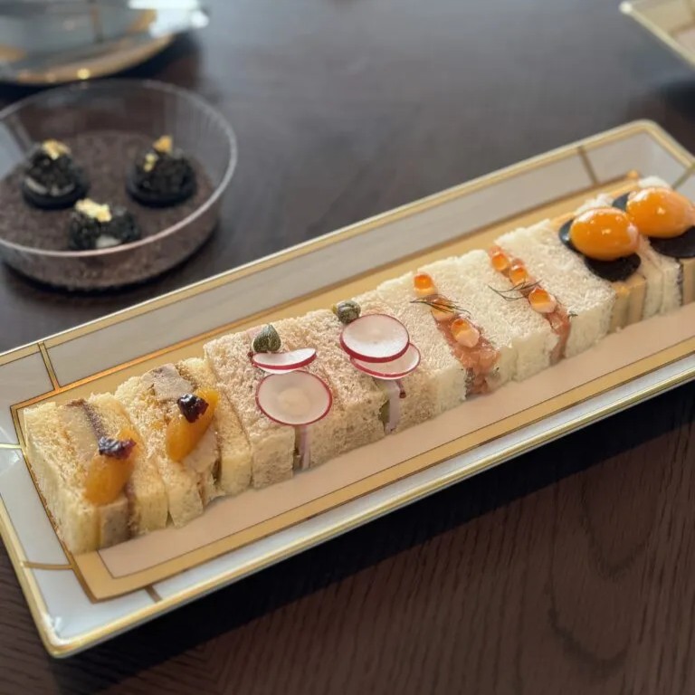 ウォルドーフ・アストリア大阪　アフタヌーンティー　サンドイッチ