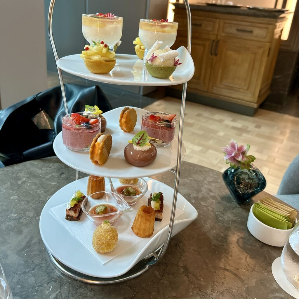 ジャヌ東京　エキゾチックアフタヌーンティー　3段分