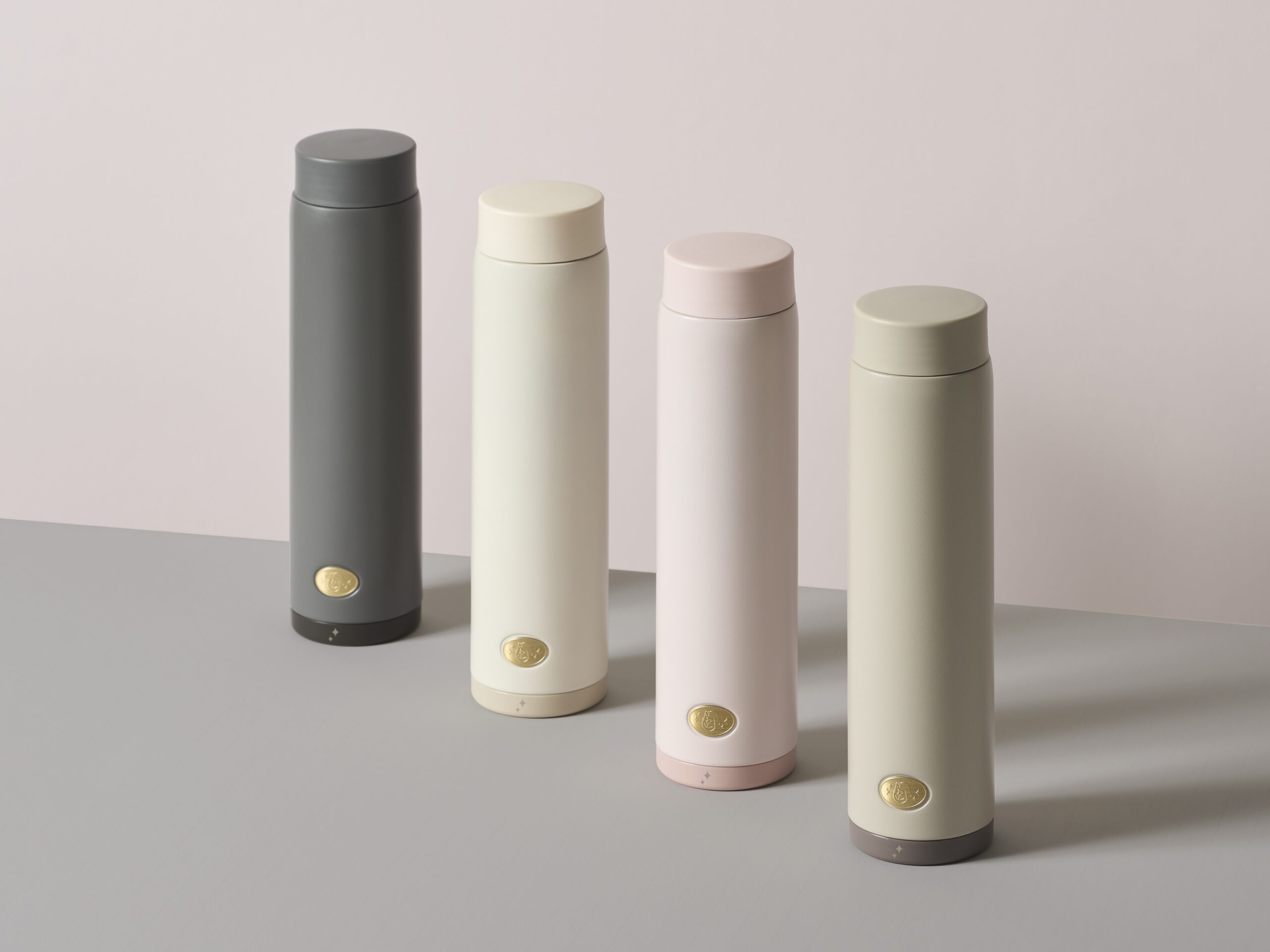 「ゴリラの底ヂカラ」4色集合