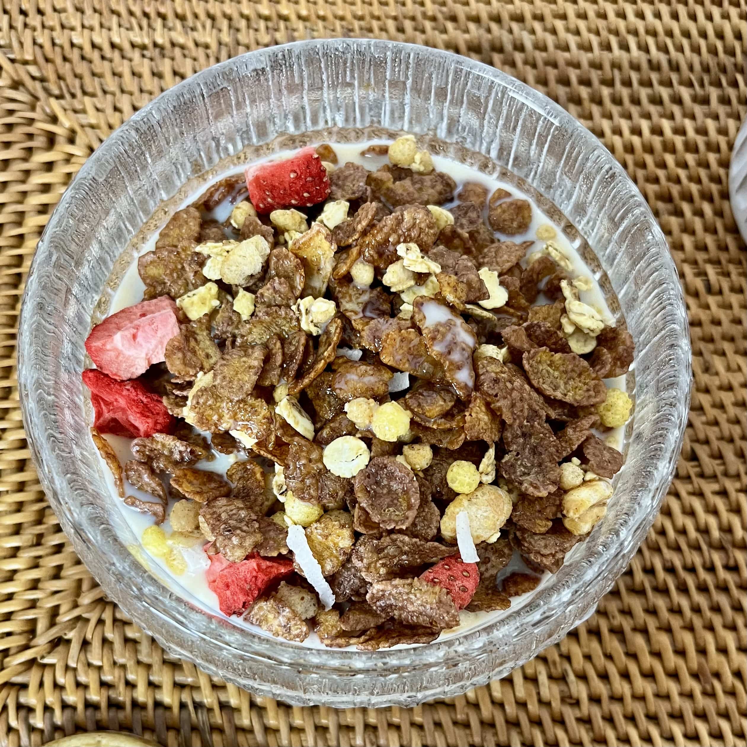 シリアル　グラノラ