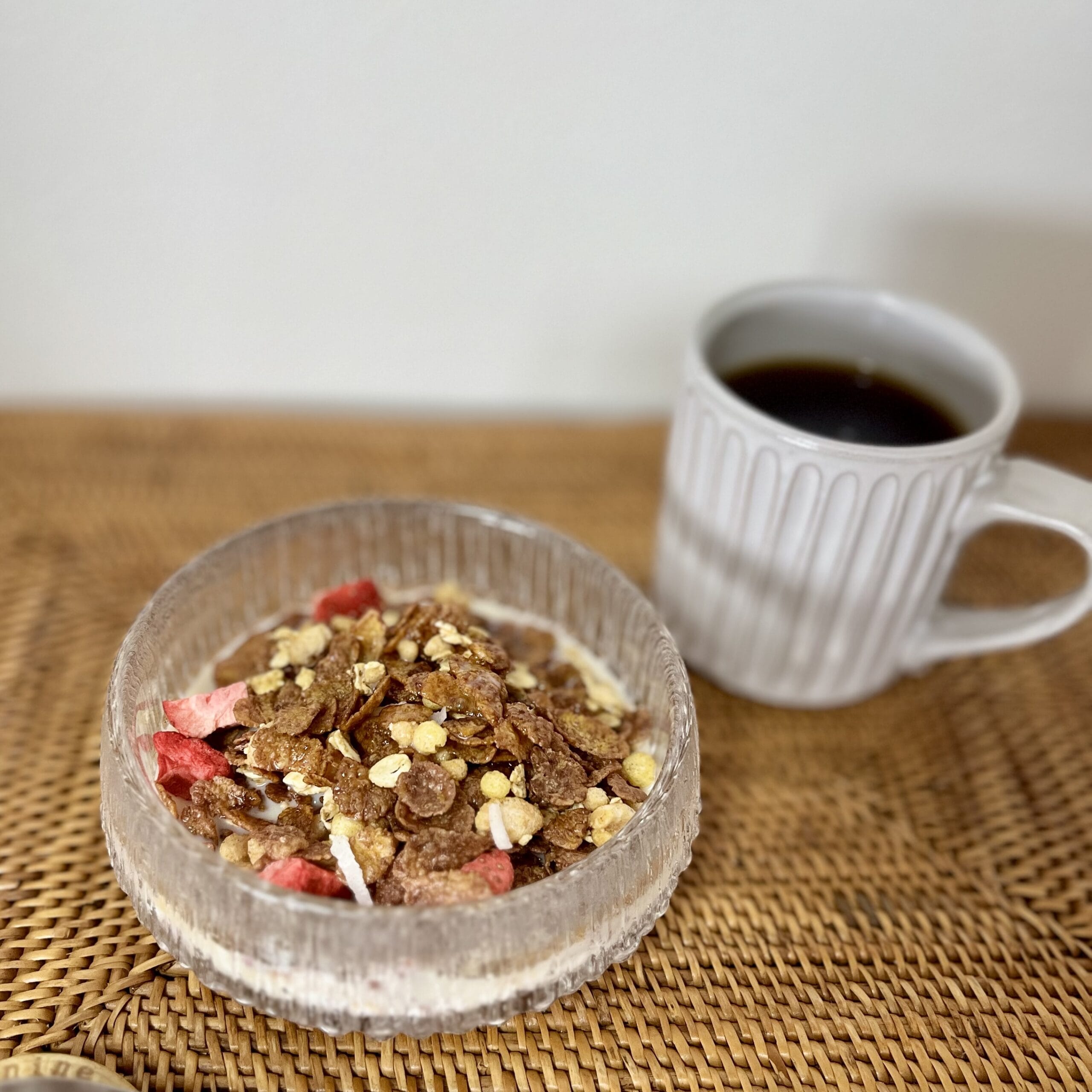 グラノラ　シリアル