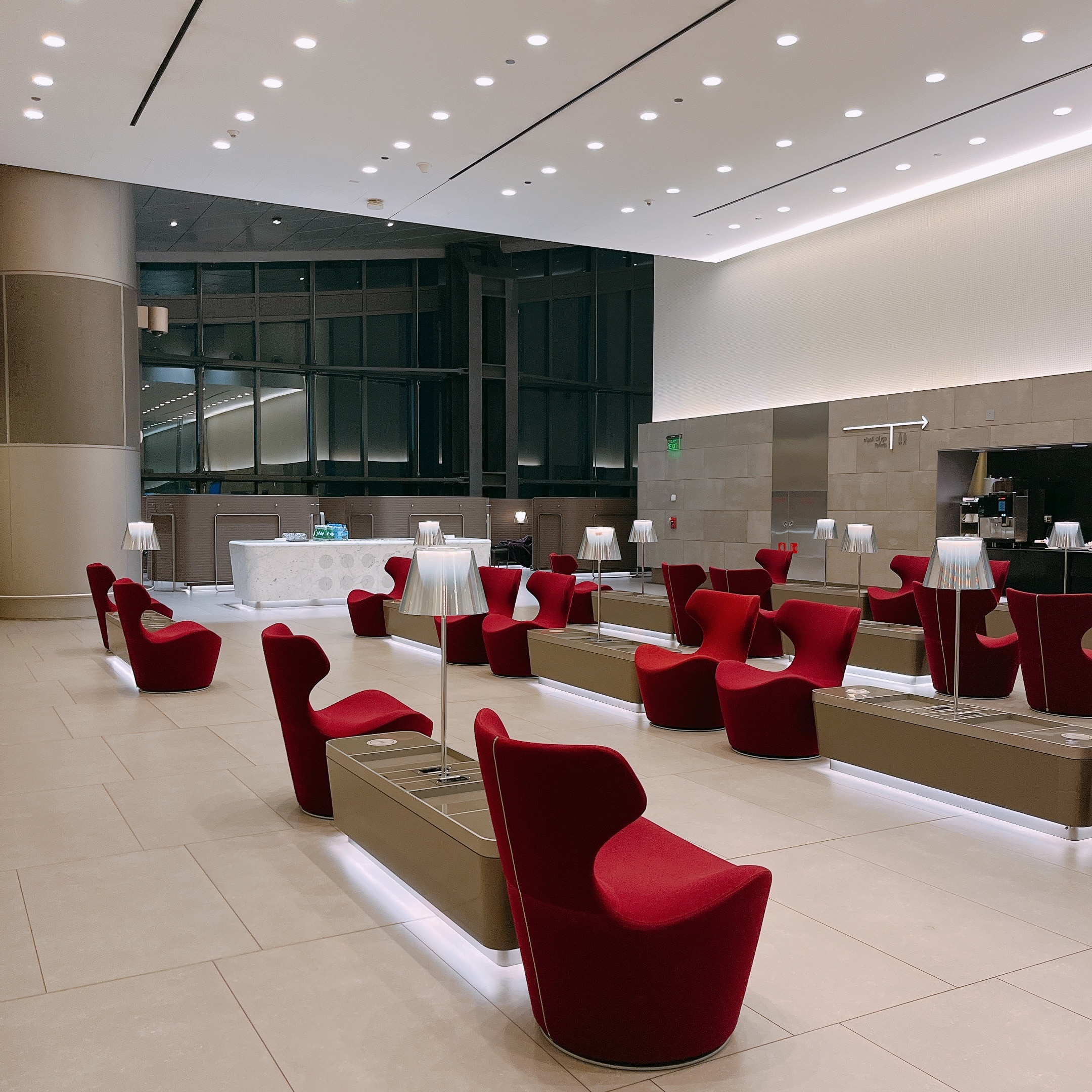 ドーハ　アルムルジャンビジネスラウンジ