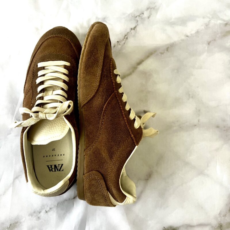 スニーカー　ファッション　コーディネート