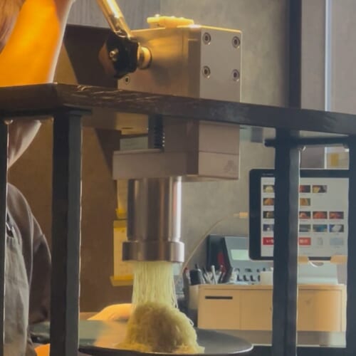 銀座 カフェ 芋