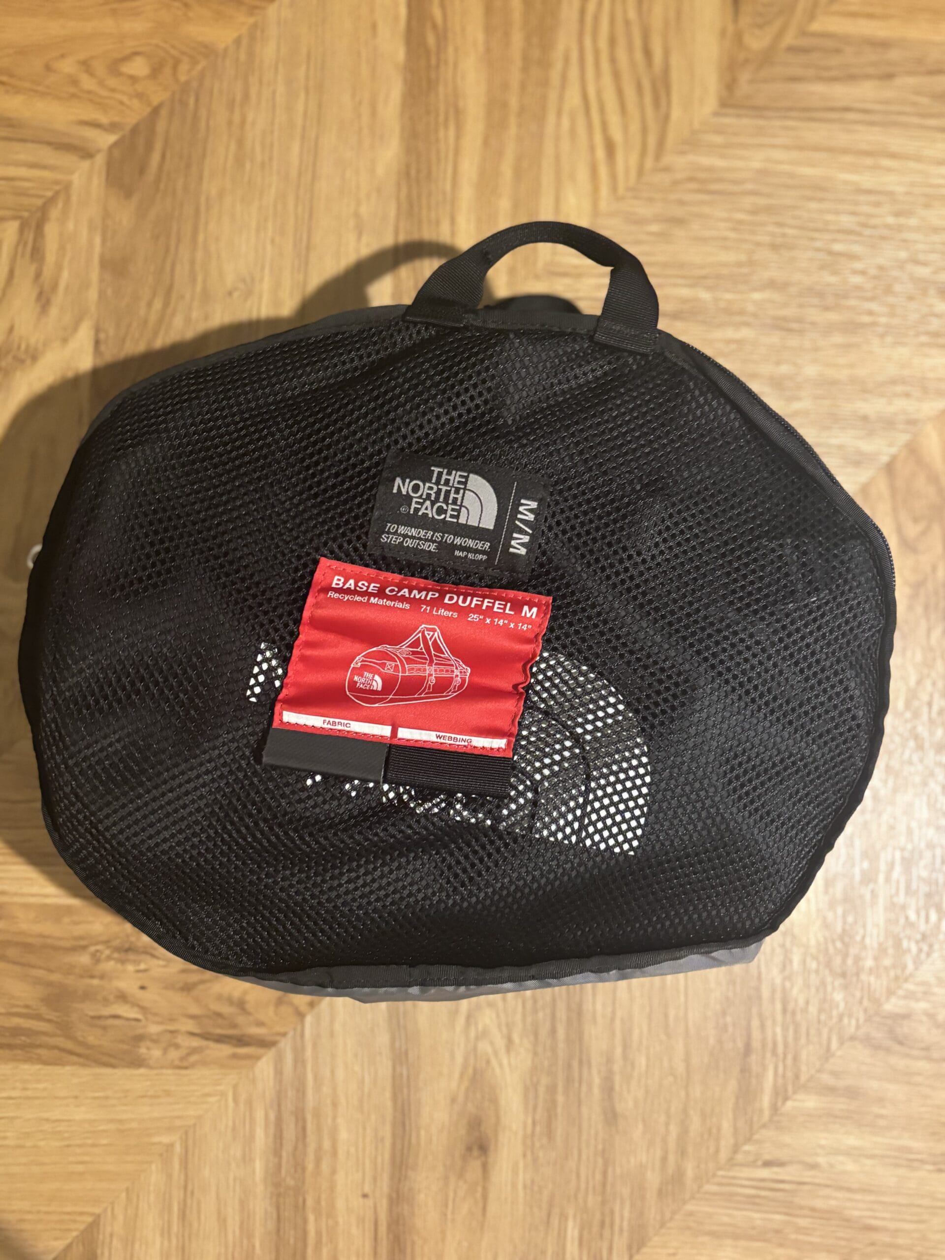 BCダッフルをコンパクトに収納