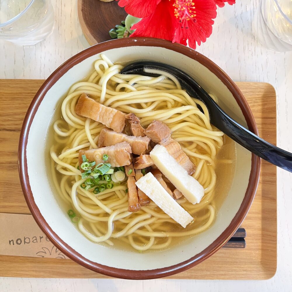 石垣島　のばれカフェ　沖縄そば
