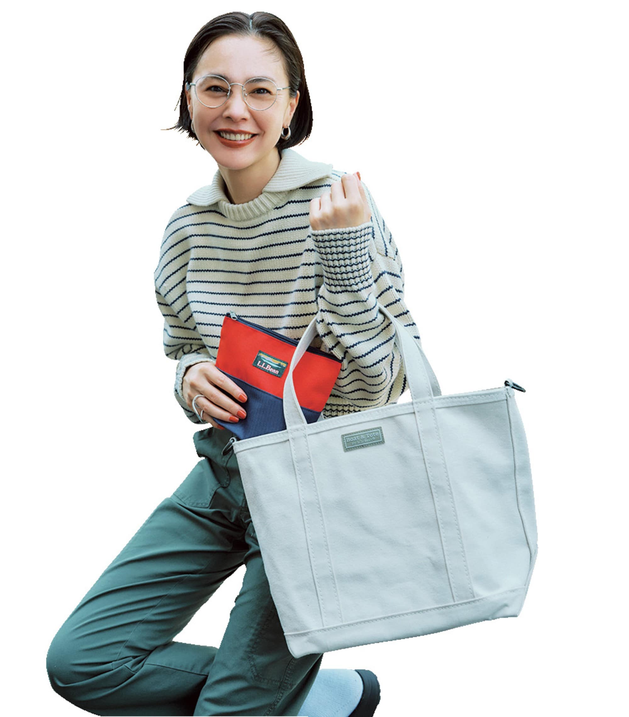 浅見れいなさんとL.L.Beanバイカラーポーチ