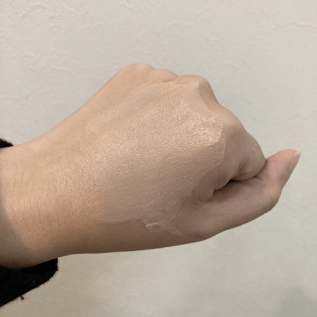 クレ・ド・ポー ボーテ「ル・フォンドゥタンｎ」手に塗ったところ