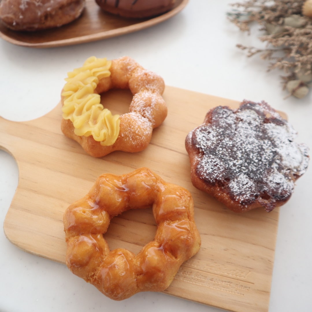 「さつまいもド しっとりスイートポテト」「さつまいもド とろり濃蜜いもソース」「さつまいもド 香ばしブリュレ」