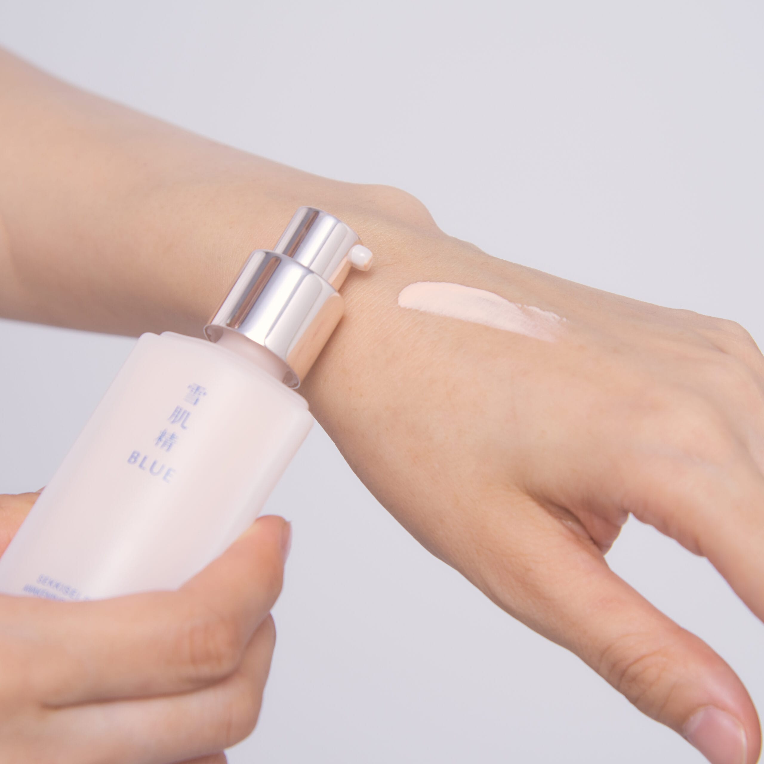 アウェイクニング マイ トーン プライマーのテクスチャー。