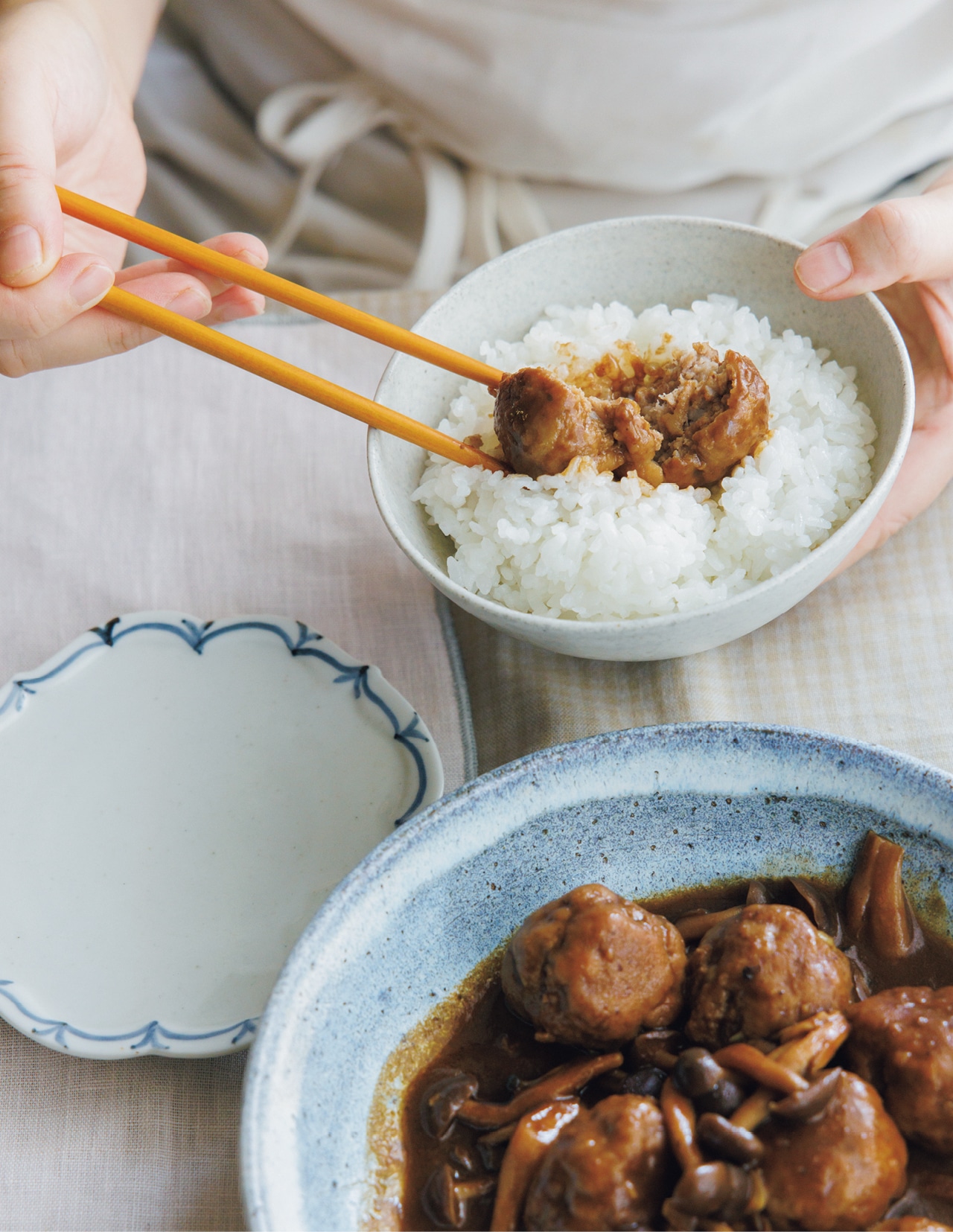 みそ煮込みミートボール