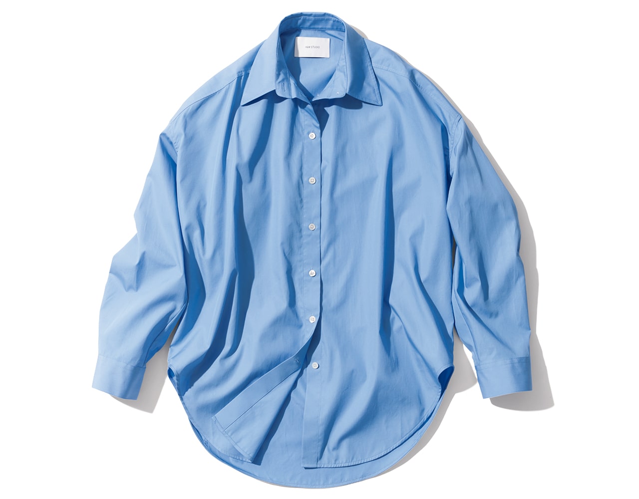 6.【H&M（エイチアンドエム）】「H&M STUDIO」のブルーシャツ　￥9999