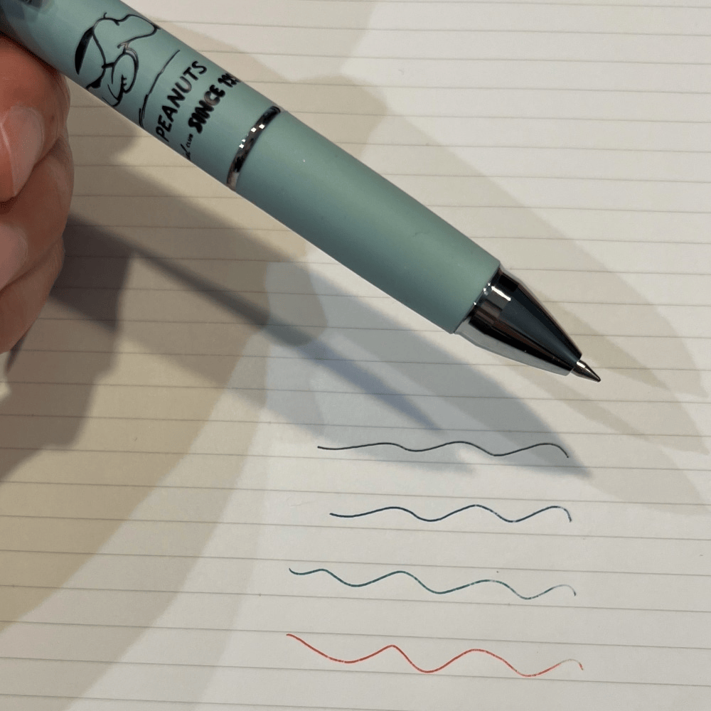 ジェットストリーム多機能ペン4&1　スヌーピーデザイン　書いてみたところ