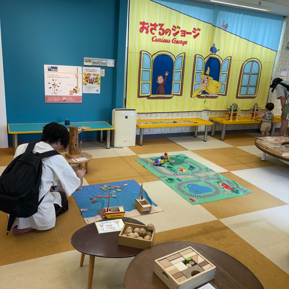岡山県　玉野市　おもちゃパビリオン　おもちゃ王国　木のおもちゃ館