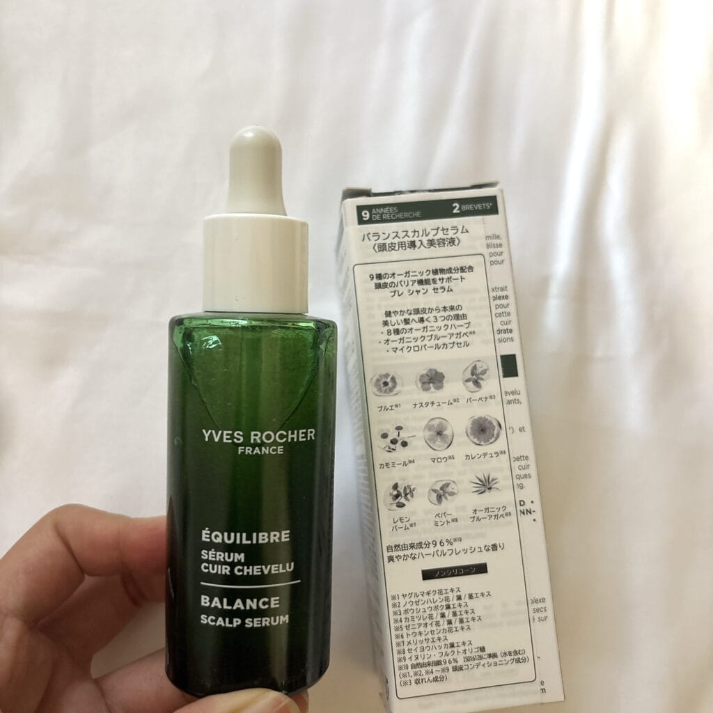 イヴ・ロシェ「バランススカルプセラム」商品と箱の裏面