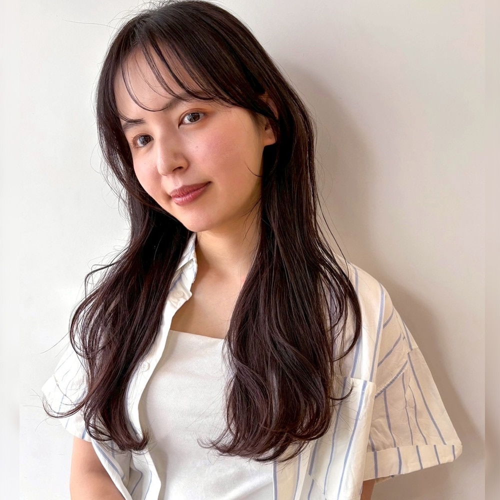 柔らかなカールで親しみニュアンスをプラス【大人のゆるやか曲線ロング】アザーカット01