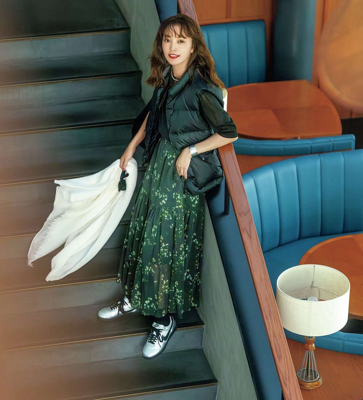 蛯原友里さん　
靴￥17380／ナイキ カスタマーサービス（ナイキ スポーツウェア）のコーデ