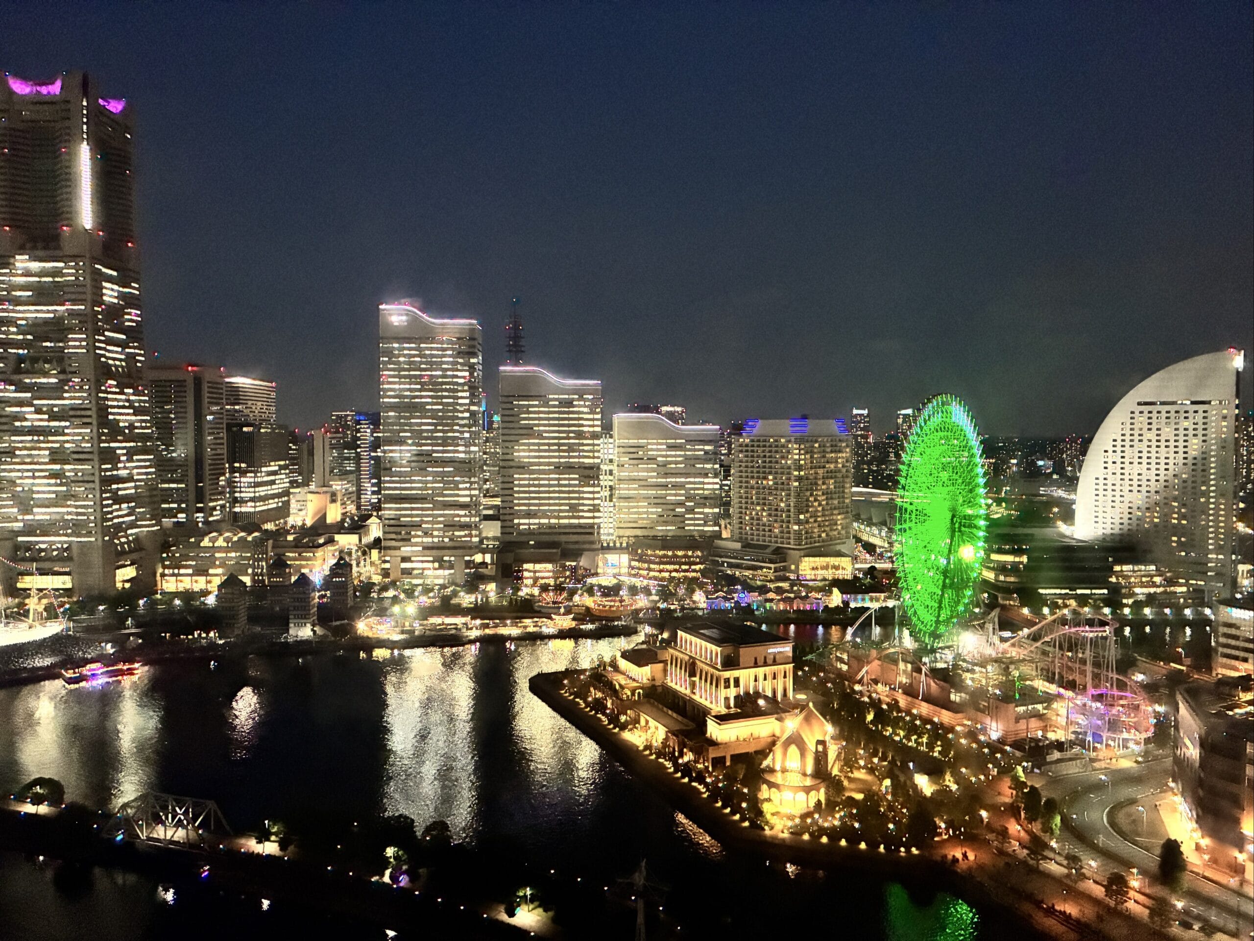 ホテルの窓からみた景色