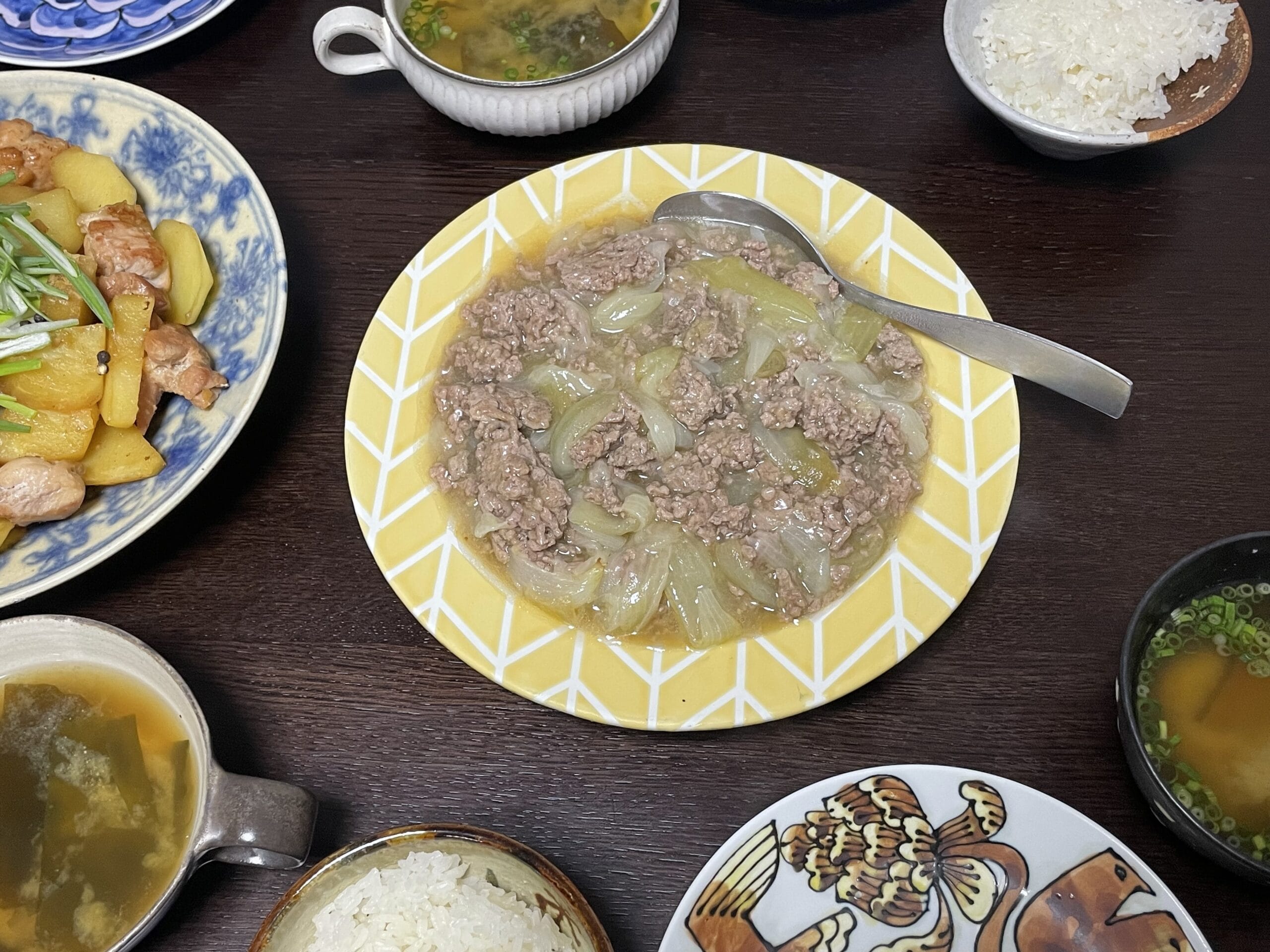 ワタナベマキさんレシピ「豚ひき肉と玉ねぎのとろみ炒め」を40代主婦が作ってみた亜写真。