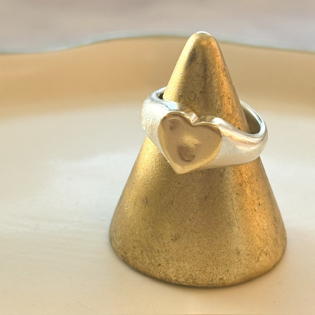 TEN】ハートシグネットリング MIXのハートアップ写真