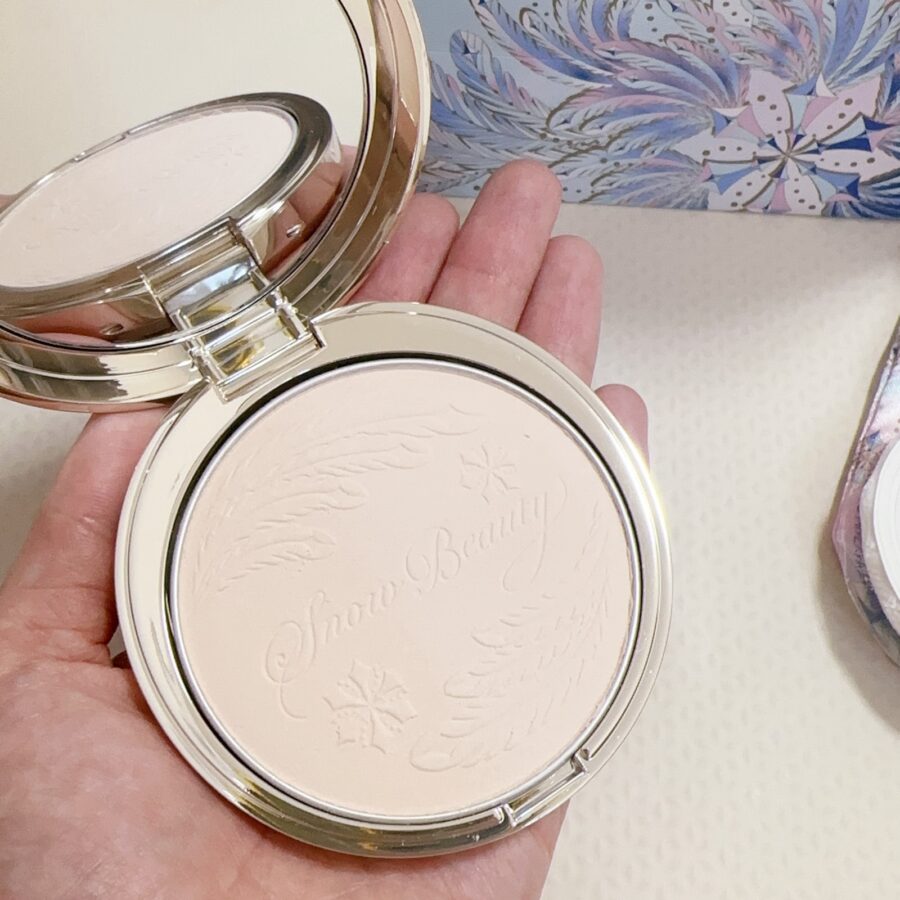 資生堂　コスメ　スノーホワイト