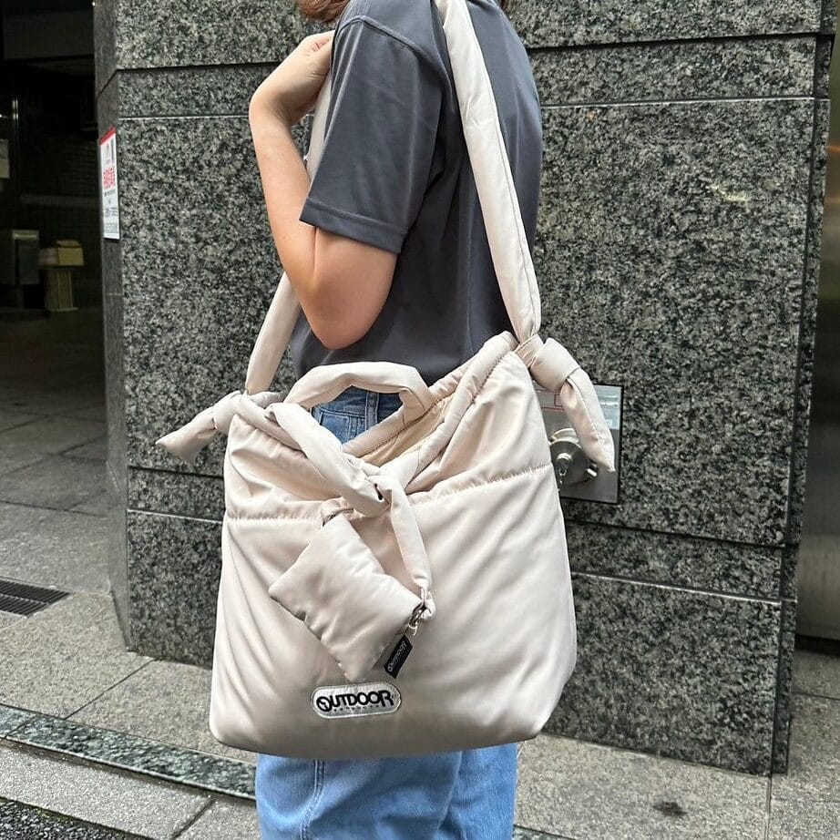 OUTDOOR PRODUCTS
Padding Tote Bag