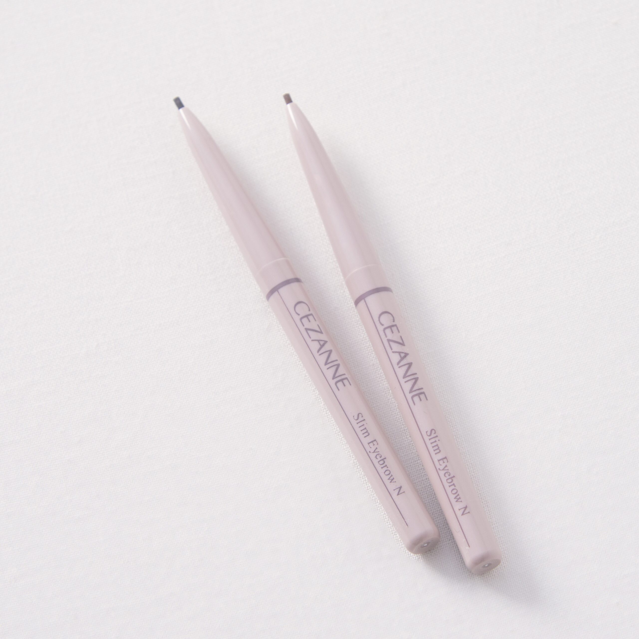 セザンヌ／細芯アイブロウN