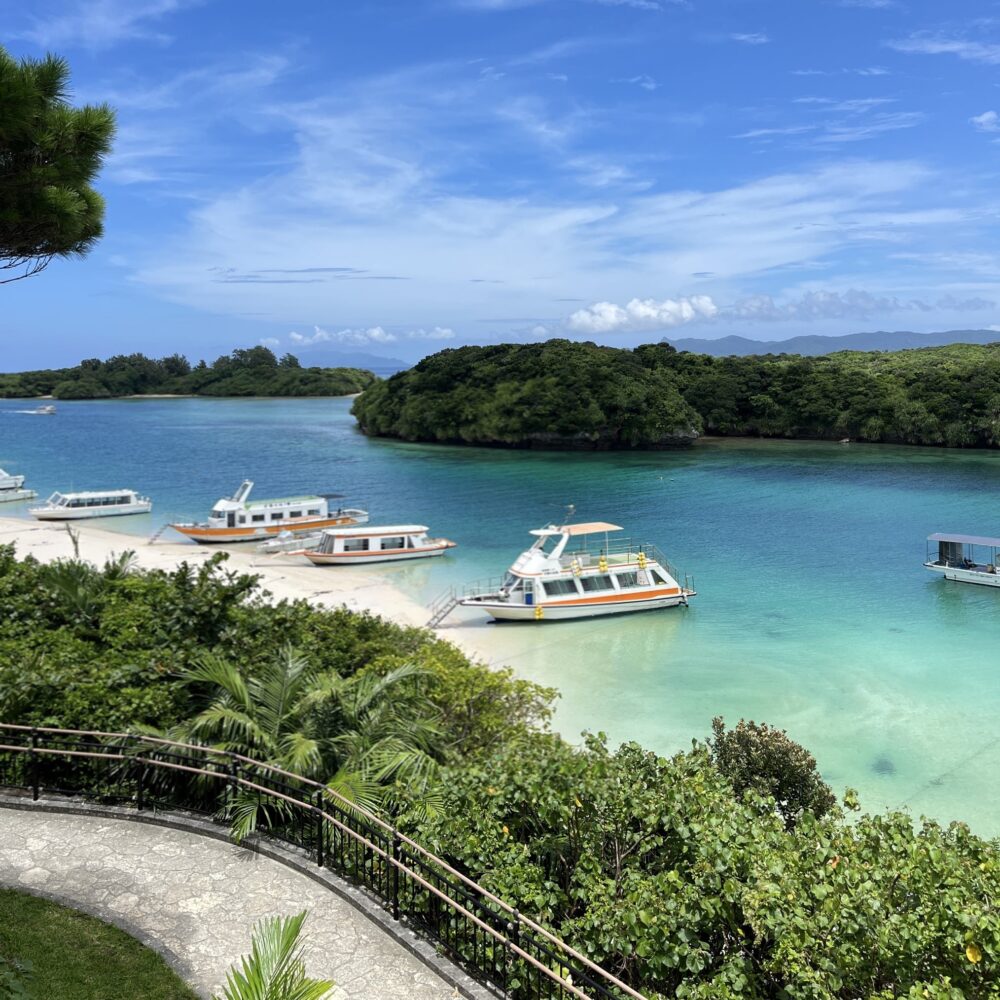 川平湾　石垣島　グラスボート