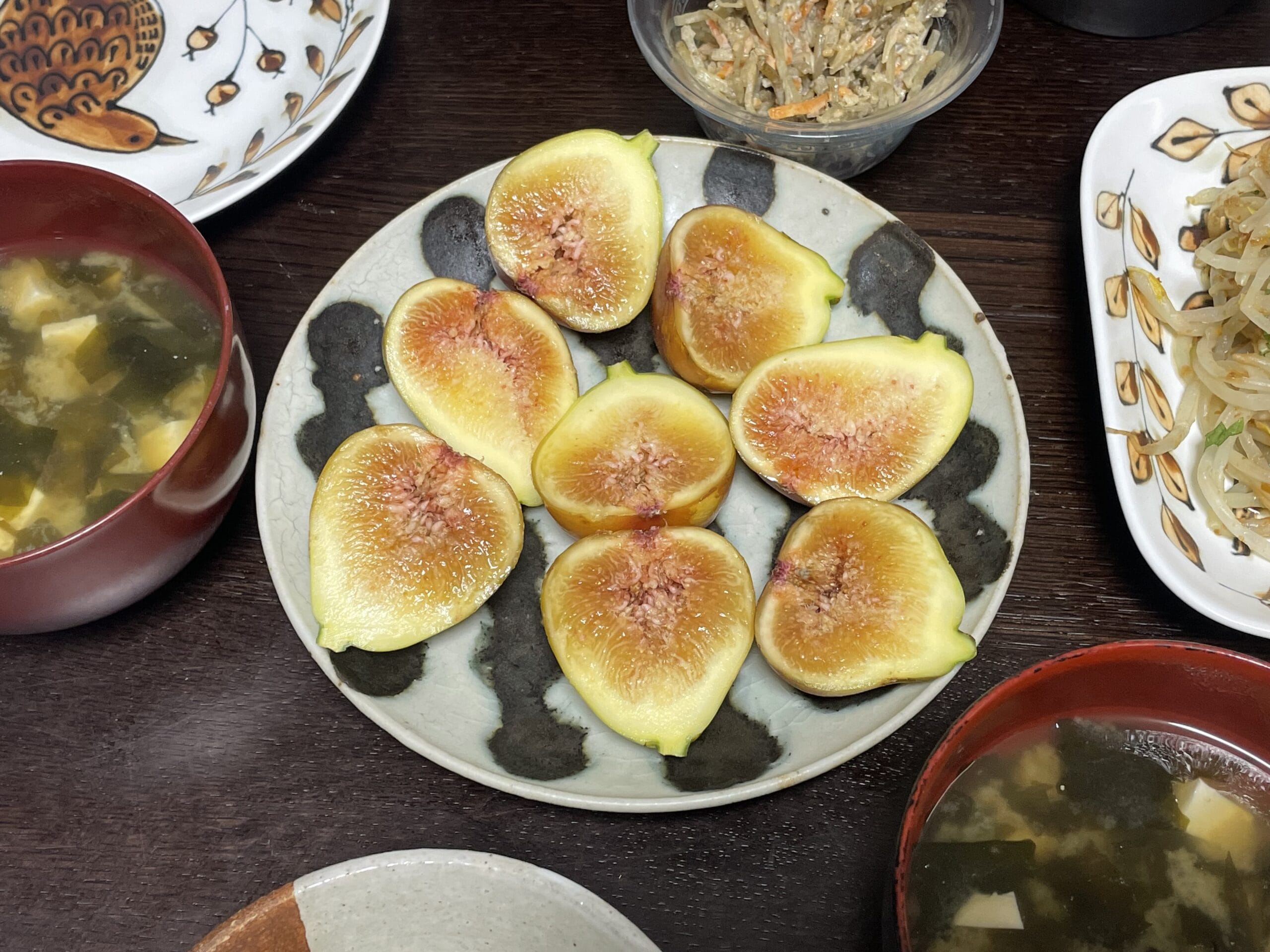 JIKE STUDIO FARMで採れた無花果。