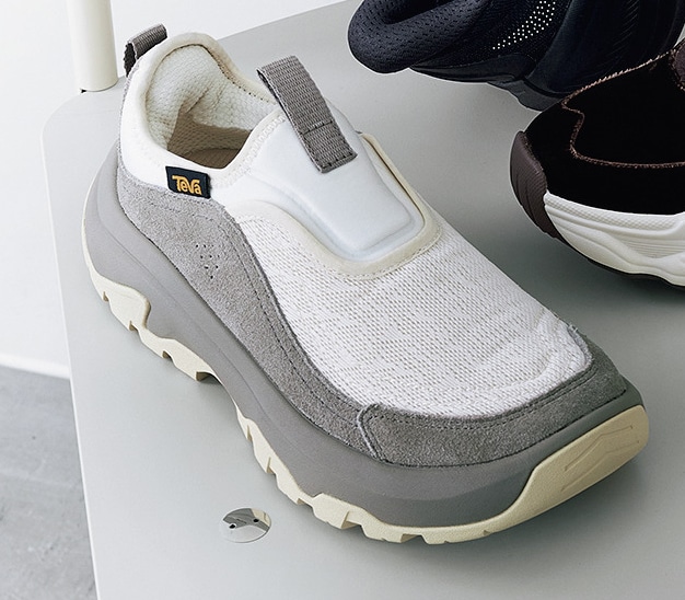 【HURRICANE DAYBREAKER SLIP ON】￥14300／デッカーズジャパン（テバ）