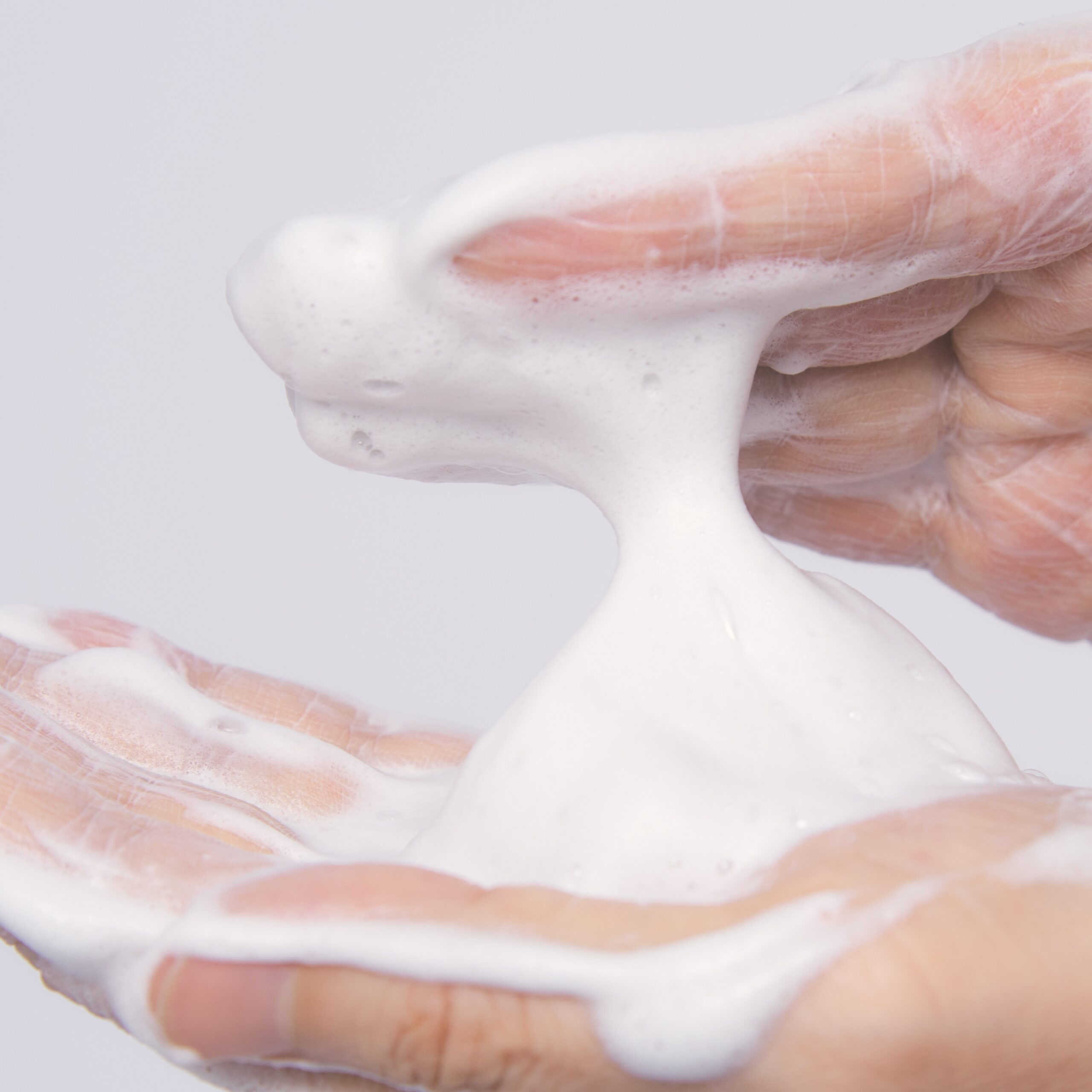 海藻 海泥 スクラブを泡立てたところ。