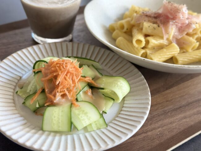 長谷川あかりさんのフライパンいらずカルボナーラ