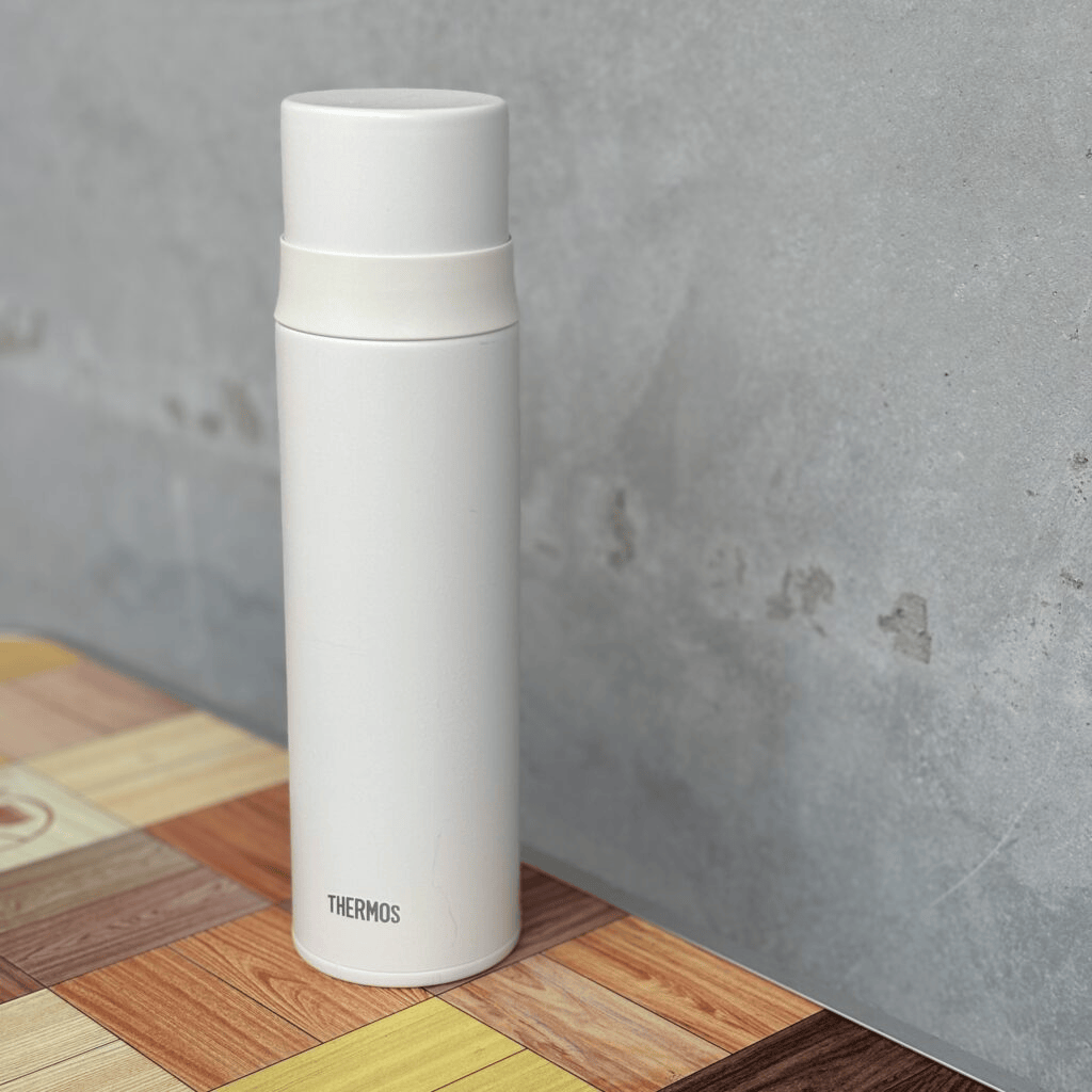 サーモス「コップタイプ ステンレスボトル 500ml」本体