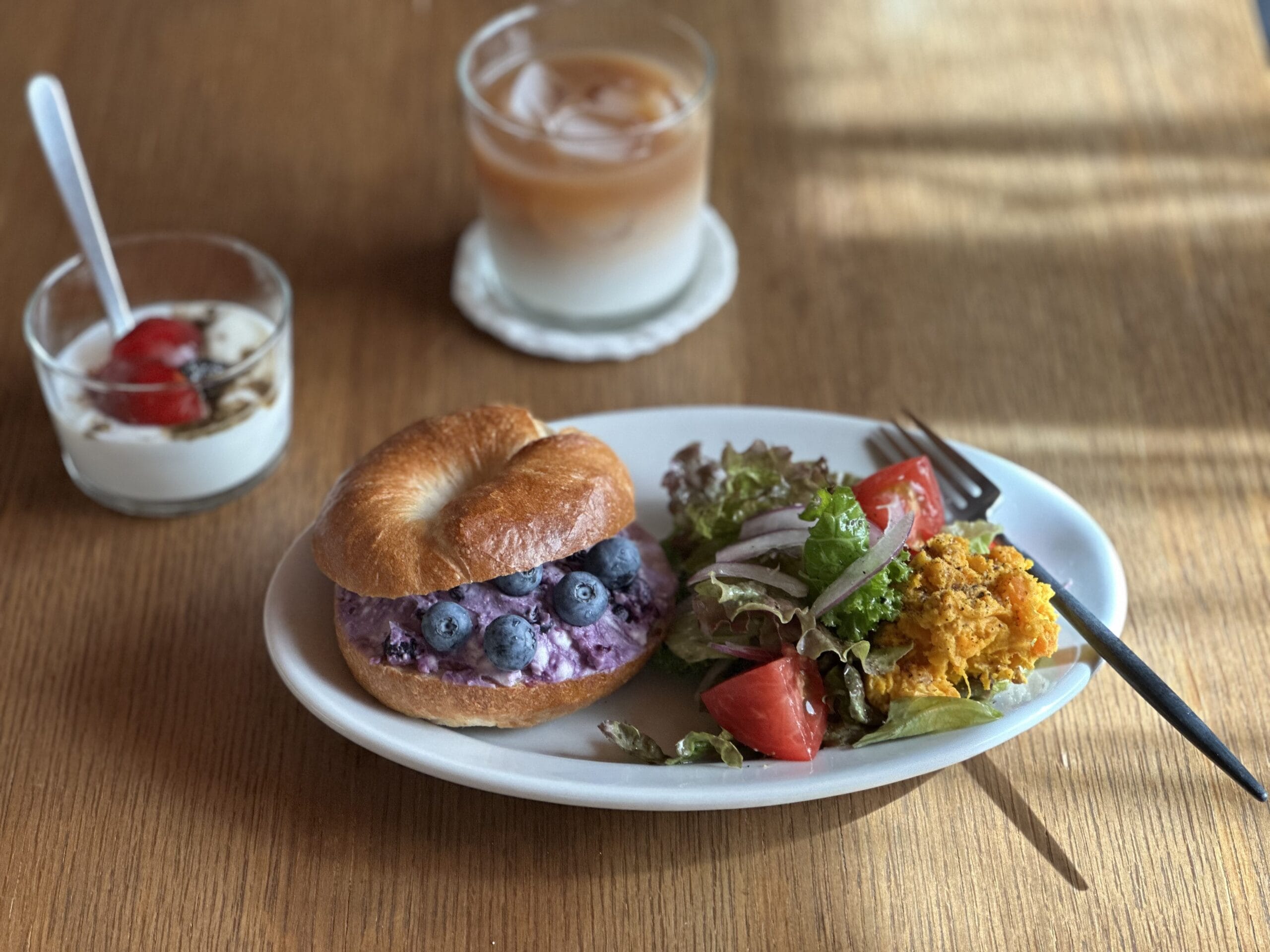 自家製酵母ベーグル　ブルーベリー　ワンプレート