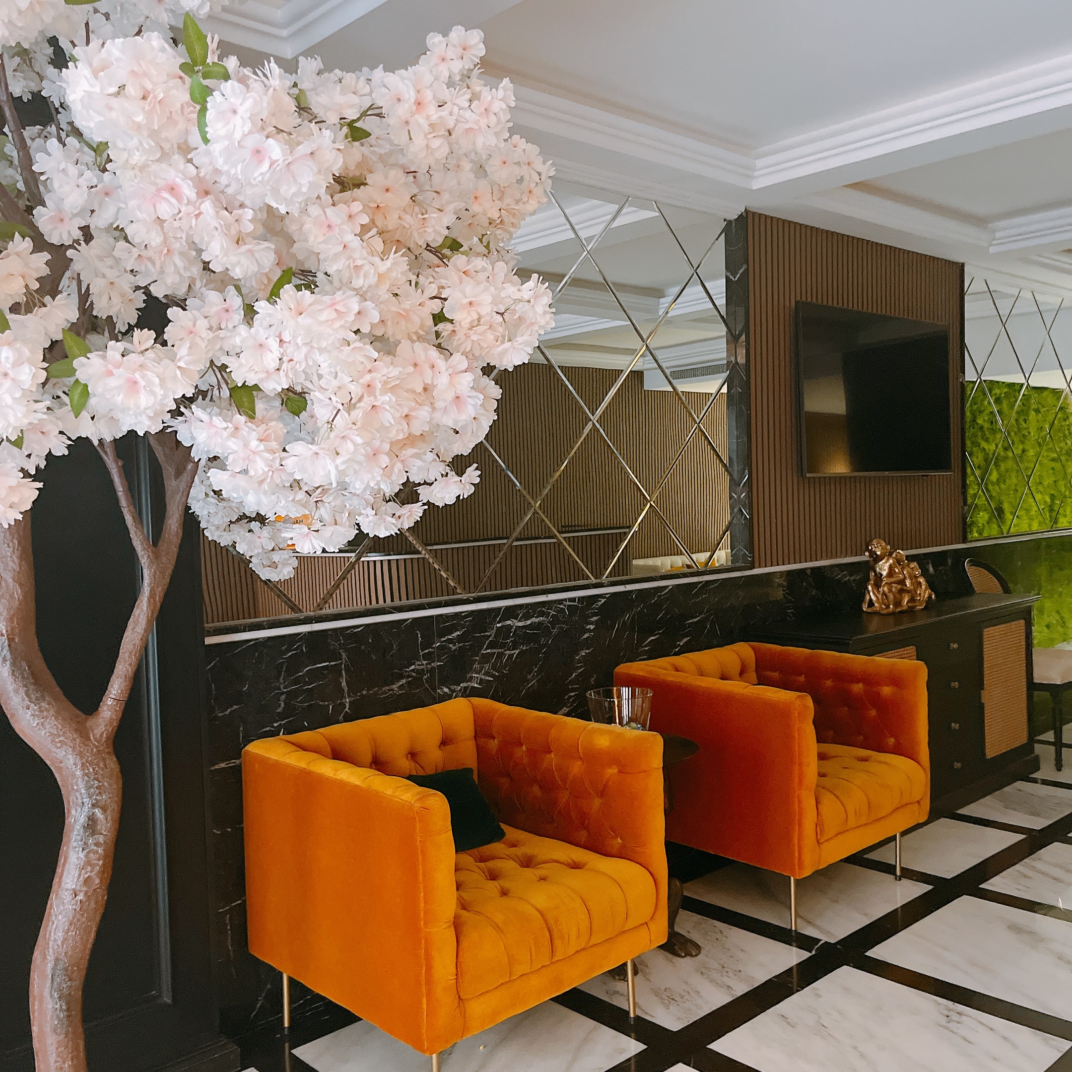 マルタ　アパート　ロビー