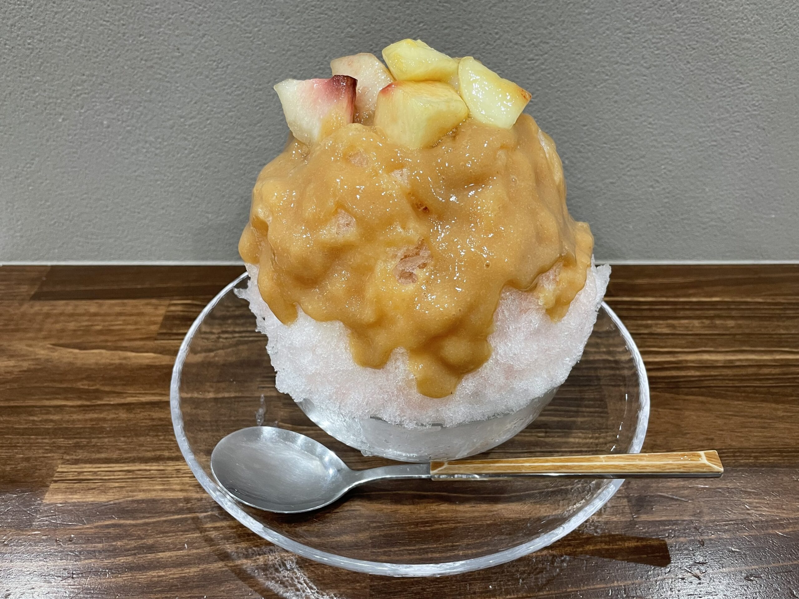 氷凛.kahonの「桃のかき氷」写真【その1】