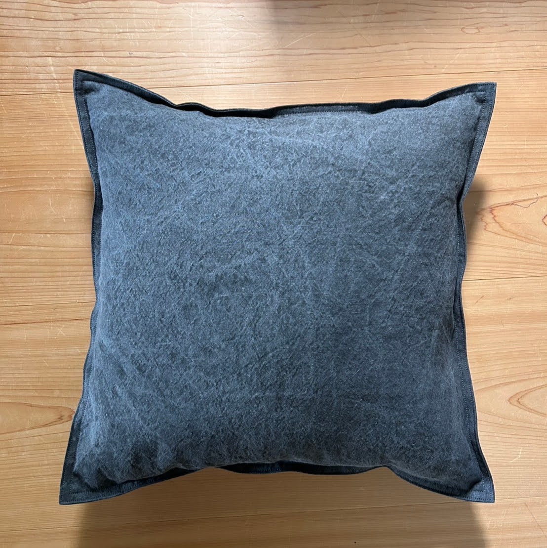 LOSKA　オリジナルクッション