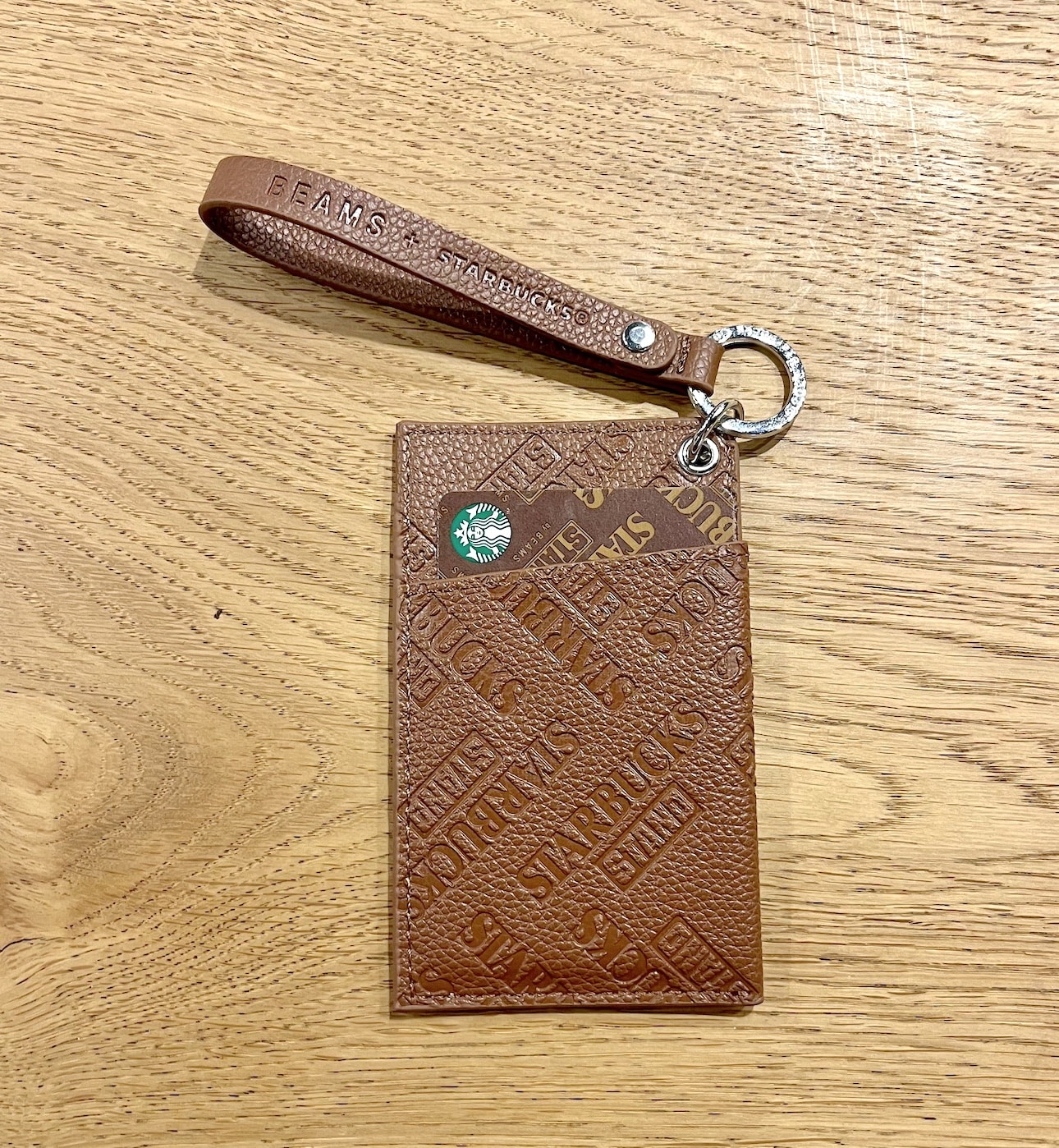 STARBUCKS STAND by BEAMSのケース付きスターバックスカード