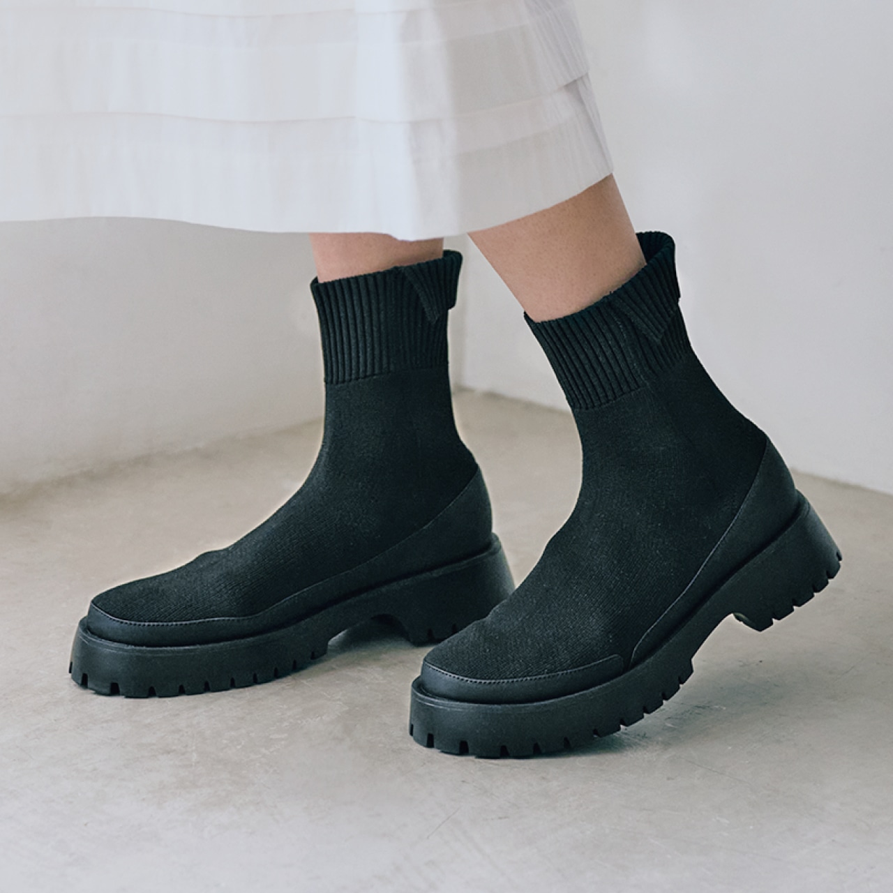 emmi（エミ）【抗菌防臭】ecoニットブーツ