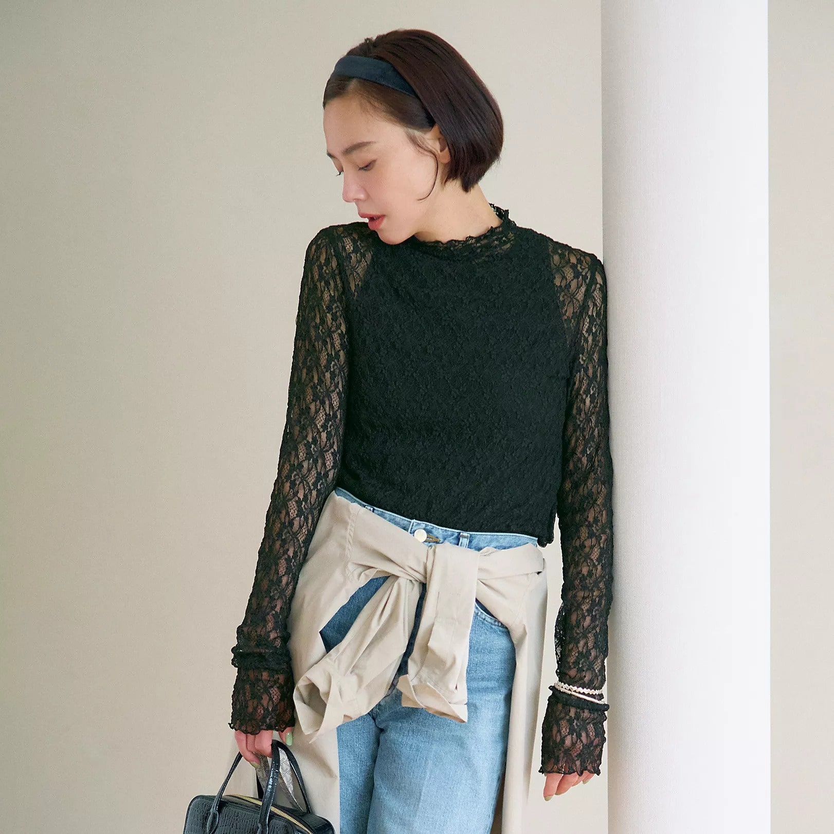 12closet
【洗える】総レースジャージートップス
￥9,900　ブラックモデル着用