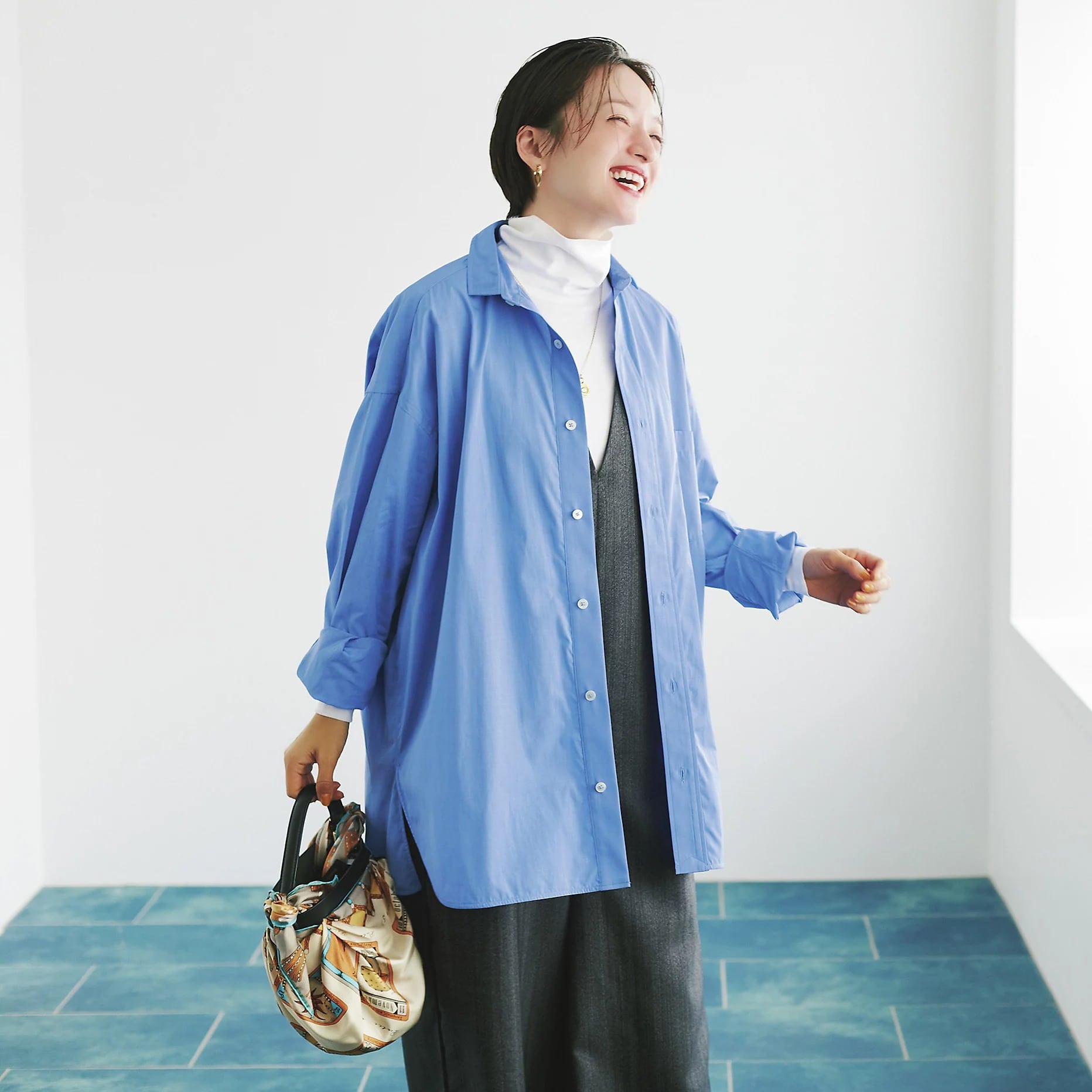 TICCA
【洗える】スクエアビックシャツuni
￥26,400　高山都さん着用