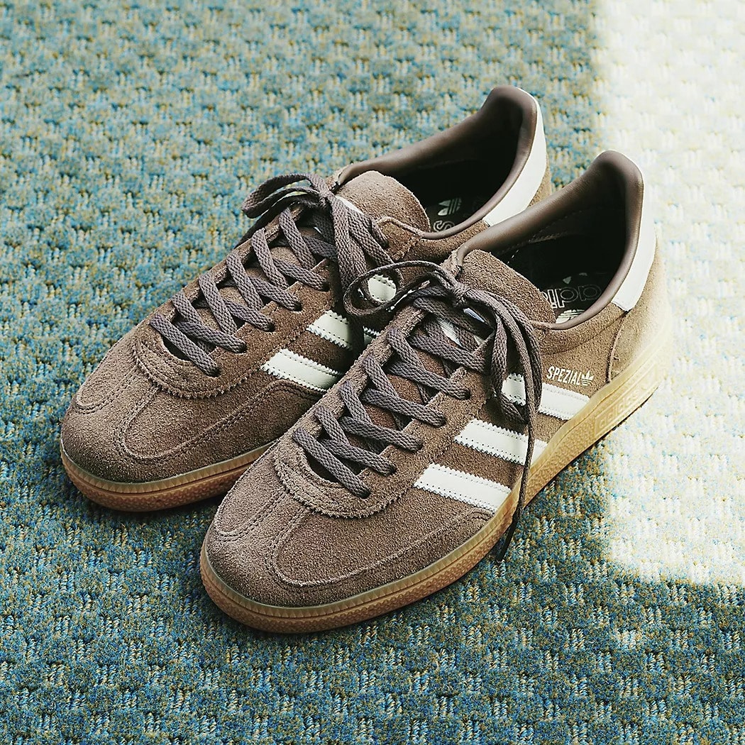 adidas Originals
HANDBALL SPEZIAL W
￥15,950
アースストレータ／オフホワイト／ガム