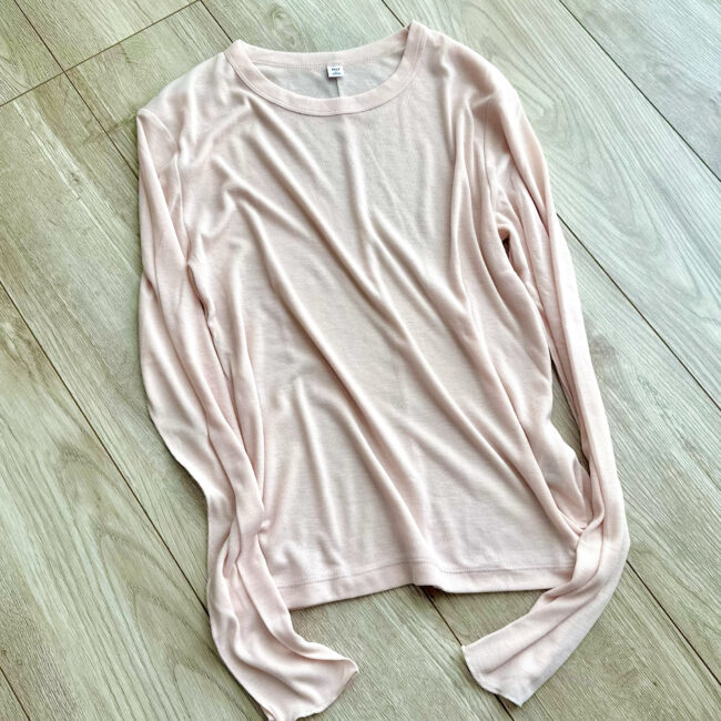 【GU】ソフトシアークルーネックT(ピンク)