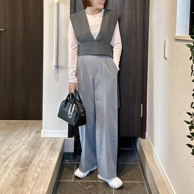 【GU】ソフトシアークルーネックT(ピンク)