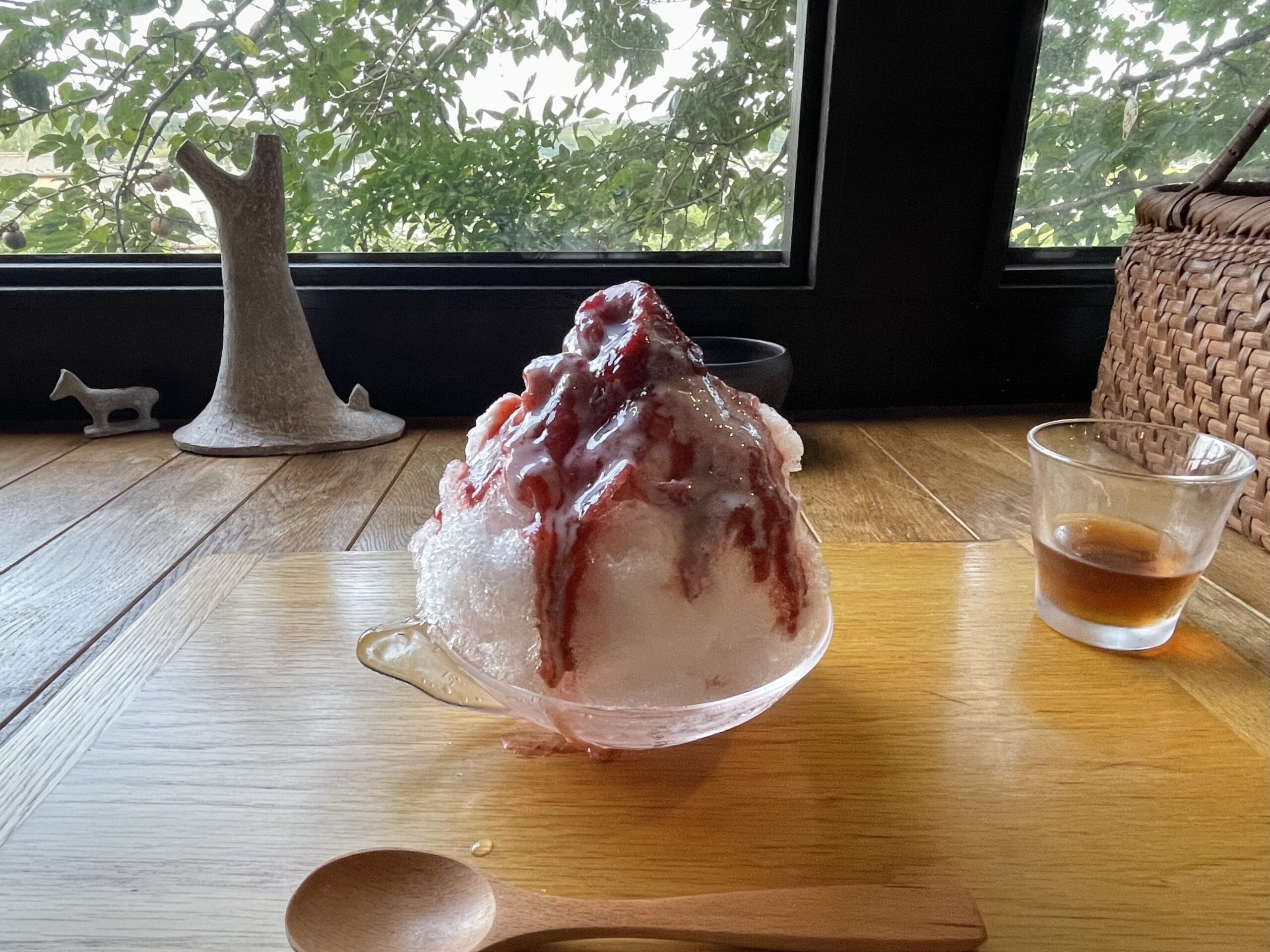 JIKE STUDIOで頂く苺ミルクのかき氷